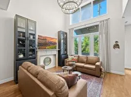 Exquisite Condo with Views in Trendy NuLu District