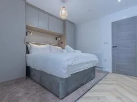 Unit 3 Beautiful 1-Bedroom Stays, Near Sheffield United Football Club, Unlimited Wi-Fi, Secure Parking