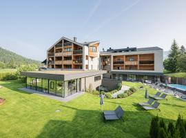 Hotel Laurin – hotel w mieście Dobbiaco
