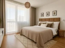 Elyra Airport Apartment