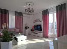 La Dolce Casa & City Center I Balcony I Netflix
