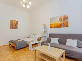 AK57 Central Apartment