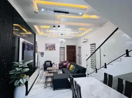 QMatin Apartments