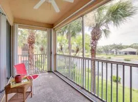 3 Mi to Dtwn Fort Myers Condo with Pool and Hot Tub