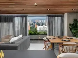 Morph 1202 - Stylish City Living: Modern Apt
