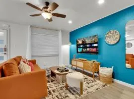 Bright 2Bed in Downtown Austin - Close to Everything