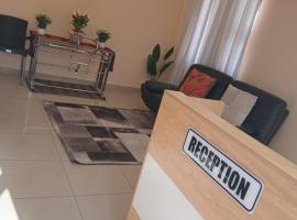 Classique B&B Francistown, hotel in Francistown