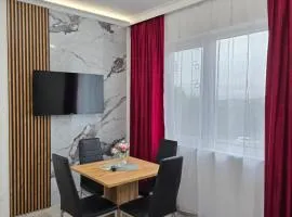 Jessy - Jes Lux Apartments Free Private Parking