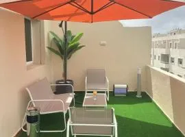 Furnished, luxury, cheap, 2-bedroom holiday apartment, near the beach and airport