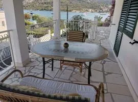 One-Bedroom Apartment in Vinisce I