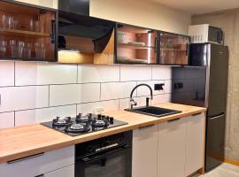 Beskidy Basement Studio, hotel em Węgierska Górka