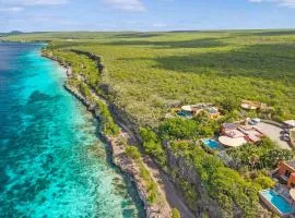 Villa La Brisa with a tropical garden private pool and spectacular views