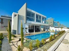 Villa Manta Chrysos - Brand New Luxury 3 Bedroom Protaras Villa