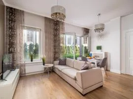 Luxury Quiet Centre - Terrace & 2 Bedrooms - 124m2