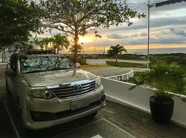 Casa Playa Tonsupa Tu paraíso frente al mar Internet Alta Velocidad Smart TV Netflix, vila v destinaci Tonsupa