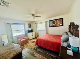 2-bedrooms Home in Melbourne & 5mins to the beach! โรงแรมในเมลเบิร์น