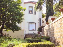 Villa Isa Boutique Apartment, hotel v destinaci Manciano