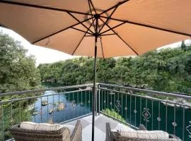 Kovac Riverfront Apartments