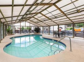 SureStay Hotel by Best Western Helen Downtown, hotel em Helen