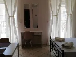 Antonis Central Studio