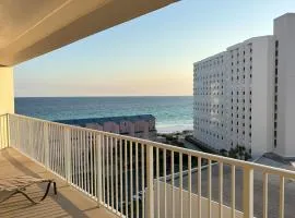 Tranquil Tides Beachfront Condo w/ Pools, Tiki Bar & Stunning Gulf Views!