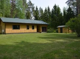 Pientalo tukikohtana lähellä Joensuuta