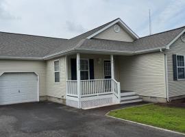 Bethany Meadows --- 38208 Clover Ln, ξενοδοχείο σε Frankford