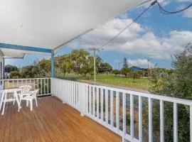 Golden Bay Beach Shack