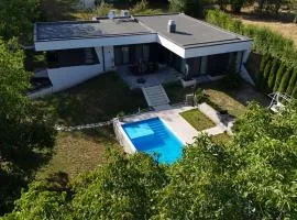 Rent Your Family Retreat in Novi Sad