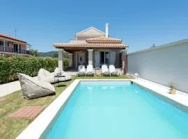Luxurious Agios Georgios Villa Private Pool Villa Spyridoula Beach Paradise