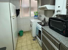 Departamento de 3 ambientes, hotel in La Porteña