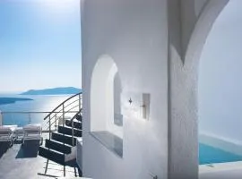 Venetian-Style Santorini Villa 1 Bedroom Villa Astroglia Beautiful Caldera Sea Views & Private Jacuzzi Fira