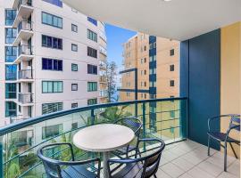 Landmark Resort Gem - Ocean Views, Pools & Prime Location, hotel en Mooloolaba