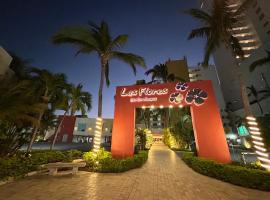 Las Flores Beach Resort, hotel v destinaci Mazatlán