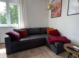 Modernes Zentrales Apartment mit Balkon