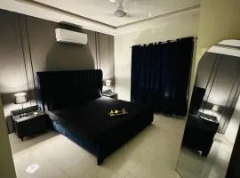 One bed comfortable luxury apartment