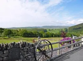 Awel Y Mynydd - Mountain Breeze