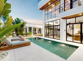 Baliwood Residence Villas by BREIG