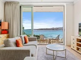 Bondi Heaven Beachfront Apartment