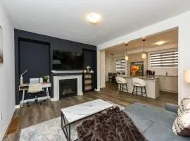 Modern 4br Retreat King Beds Workspace Near