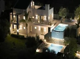 Gorgeous Crete Villa 4 Bedrooms Villa Psínthos Terrace With Two Private Pools Bbq Rethymno