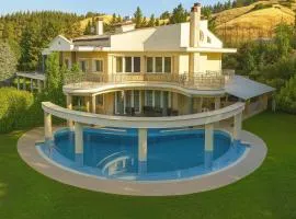 KTHMA TZHKA - Villa Elassona