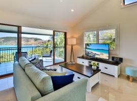 Heliconia Grove - 1 bedroom - on Hamilton Island by HIHA: Hamilton Island şehrinde bir otel