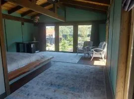 Top Hill Resort