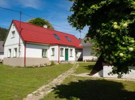 chalupa Pelechy、Kovářovのヴィラ