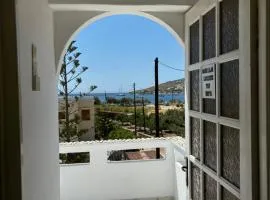 Syros Rooms & Apartments