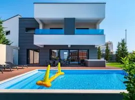 Stunning Home In Novalja