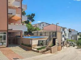 Awesome Apartment In Baska Voda