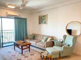 Cozy Emira Home 3 Bedrooms, pet-friendly hotel in Shah Alam