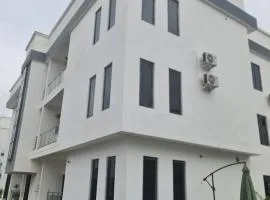 Nook & Cranny apartment jahi, abuja